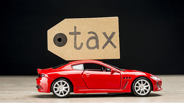 社用車の売却は「課税取引」になる