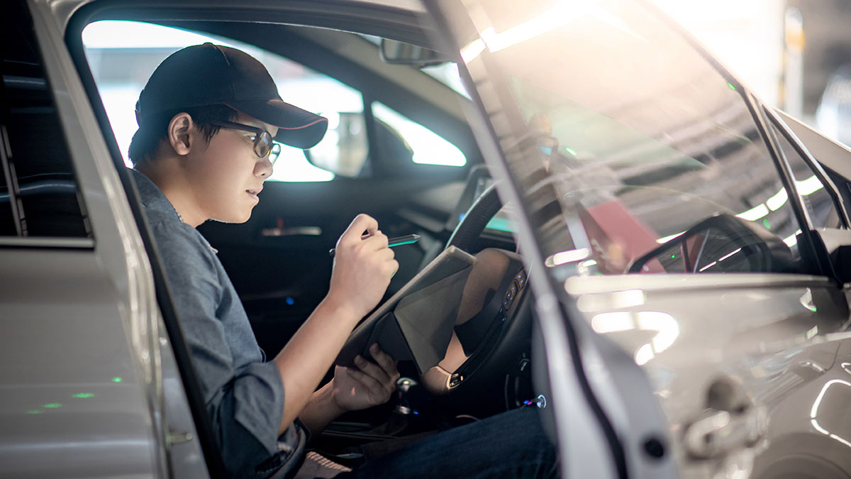 エアコンの故障は 車の査定額に影響する